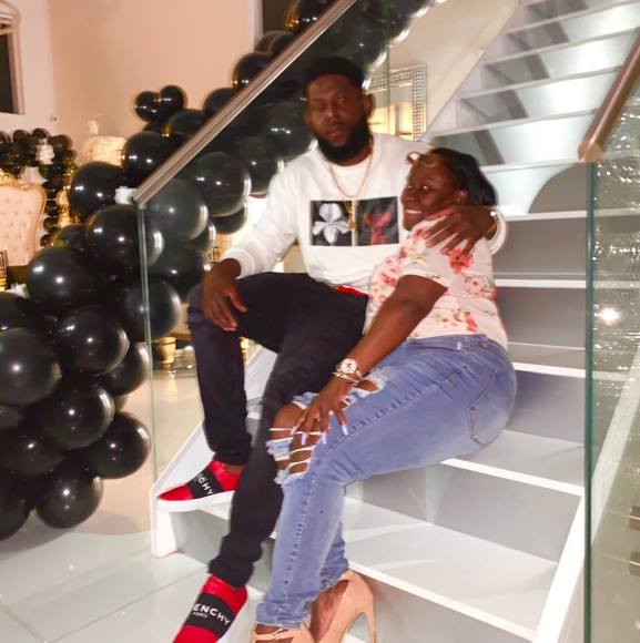 Profile Picture of Suze Dormevil (@strong7268) on Poshmark