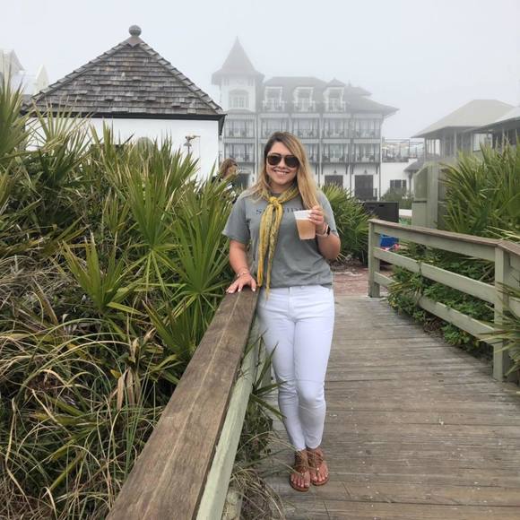 Profile Picture of Mary Gallander (@marykaitlin13) on Poshmark