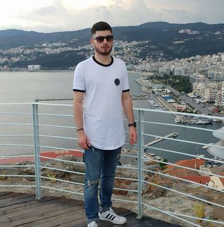 Profile Picture of Andreas Vlahos (@andreas.vlahos2) on Facebook