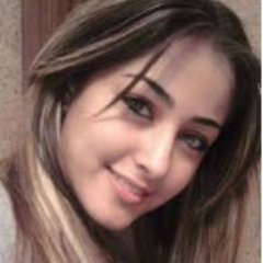 Profile Picture of Julie J. Lowry (@JulieRupaerpoi) on Twitter
