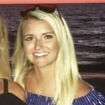 Profile Picture of Sarah (@sarahmoothart) on Instagram