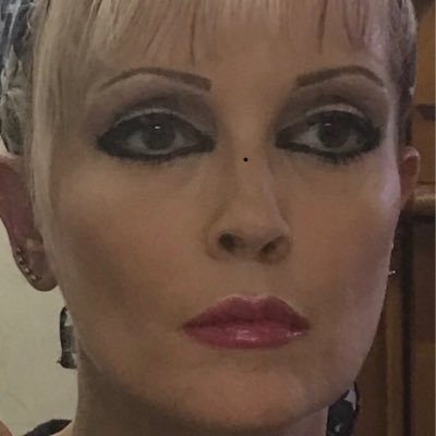 Profile Picture of Carrie Collins (@cowgirlqueen73) on Twitter