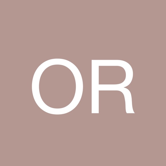 Profile Picture of O Romanko (@oksana9194) on Poshmark