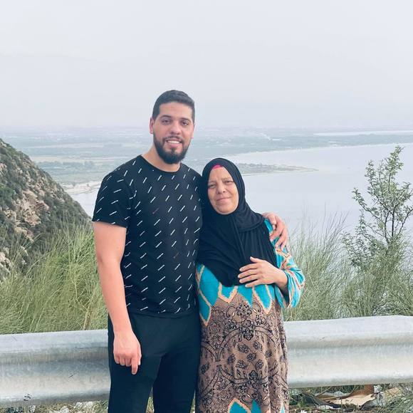 Profile Picture of Ashref Fatnassi (@ashreffatnassi) on Poshmark