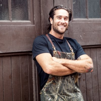 Profile Picture of Chef Michael Hunter (@TheHunterChef) on Twitter