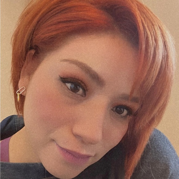 Profile Picture of Mayra Martinez morones (@mayramtz_m06) on Poshmark