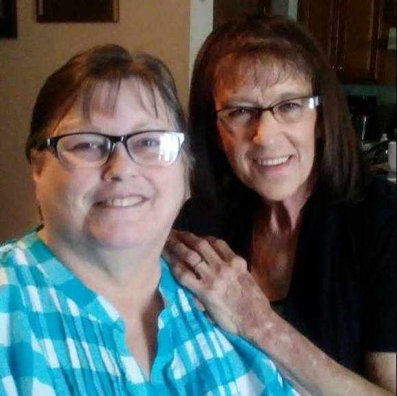 Profile Picture of Renee Newton (@quiltqueen) on Poshmark