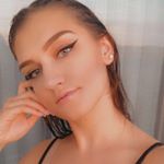 Profile Picture of S A N D R A 🕊 (@sandra_bartecki) on Instagram