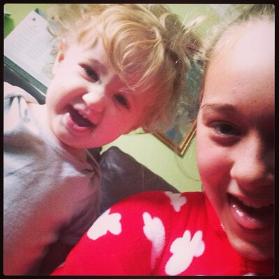 Profile Picture of Molly Guthrie (@JohnguthMolly) on Twitter