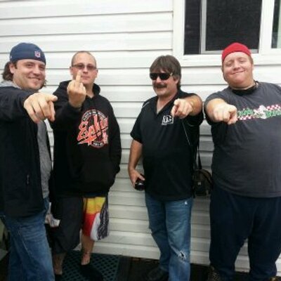 Profile Picture of Chris Iadarola (@DabbaTheHut420) on Twitter