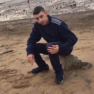 Profile Picture of Arron Gregory (@arron.gregory.9) on Facebook