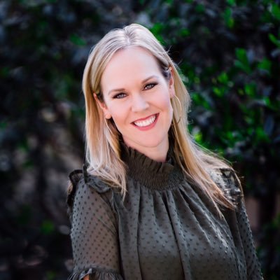 Profile Picture of Becky Bradley (@BecBecBradley) on Twitter