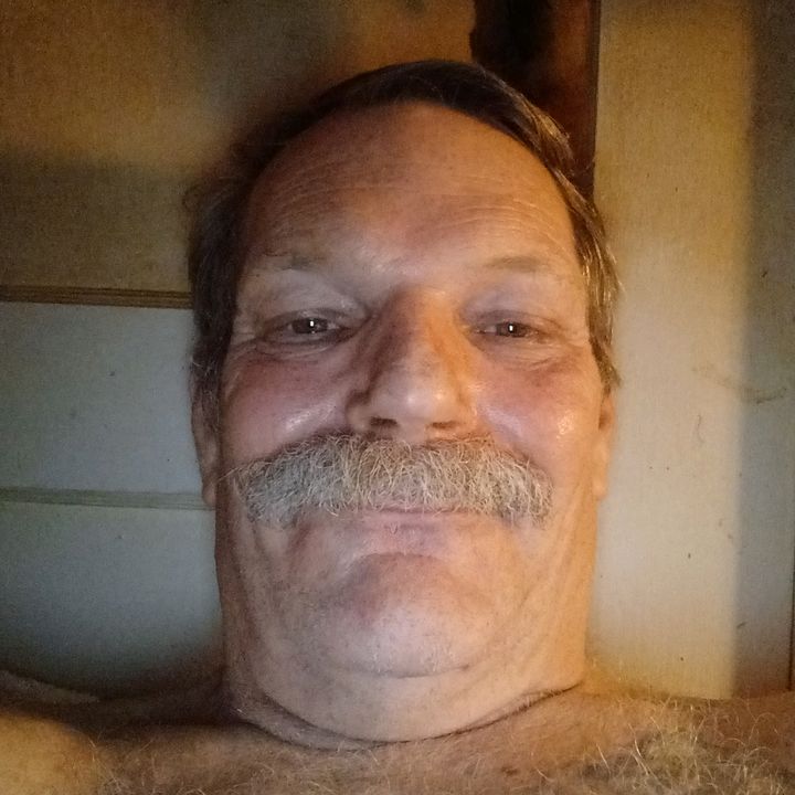 Profile Picture of glennnelsen1 (@glennnelsen1) on Tiktok