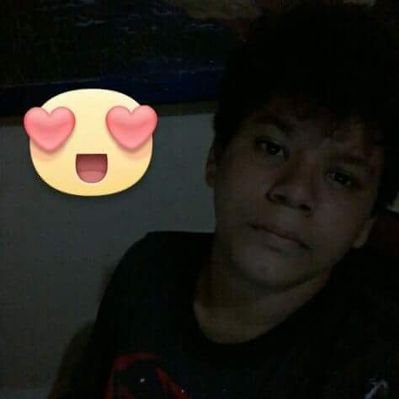 Profile Picture of Aaron Luis (@AaronLuiSz0b2) on Twitter