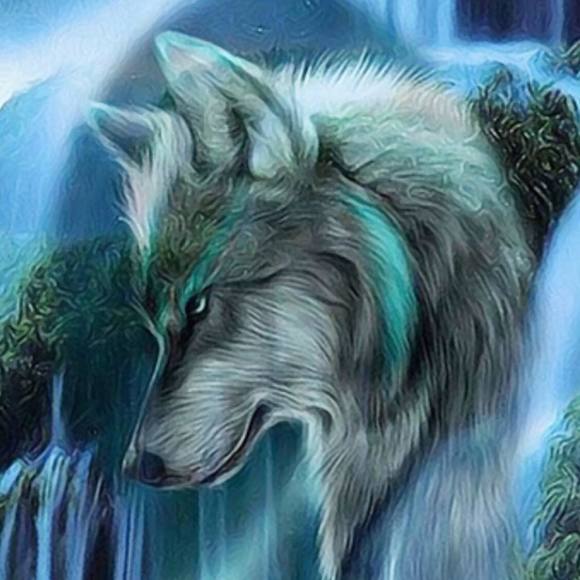 Profile Picture of Christine Layte (@crickets_life) on Poshmark