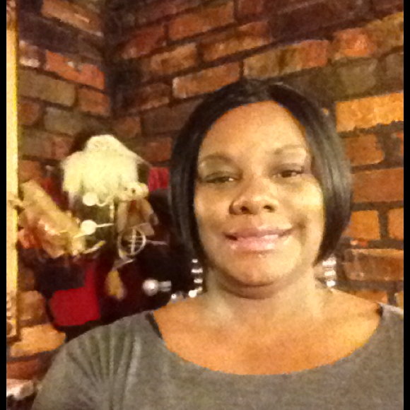 Profile Picture of Patricia Mcgee (@mzmcgee) on Poshmark