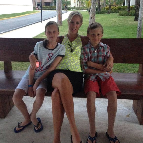 Profile Picture of Sheila Heaphy (@seheap) on Poshmark