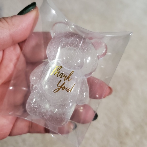 Profile Picture of Miseon Jeong (@evergreen614) on Poshmark