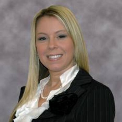 Profile Picture of Elizabeth Pfeifer (@EPfeif21) on Twitter