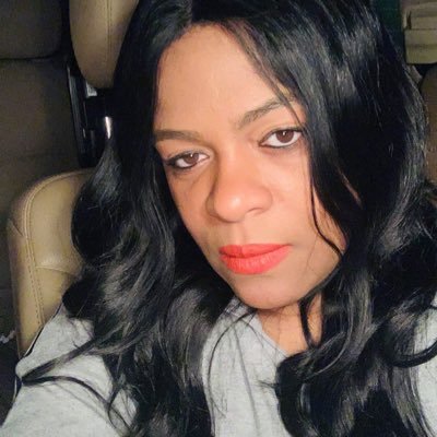 Profile Picture of Portia Charles (@portiaccharles) on Twitter