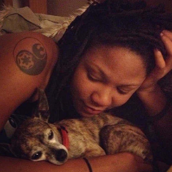 Profile Picture of Rasheda Davis (@rashedaislegend) on Poshmark