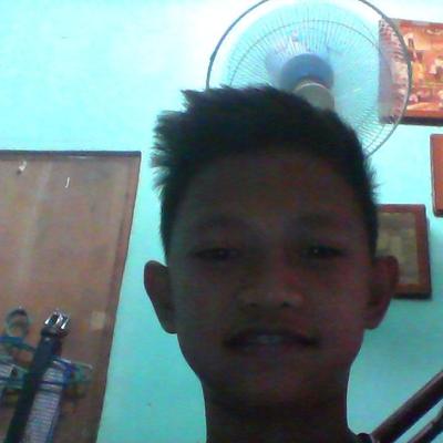 Profile Picture of Jeffrey C Bartolome (@Bartolome3C) on Twitter