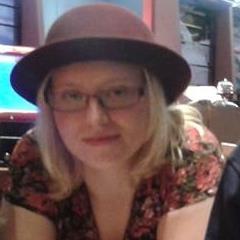 Profile Picture of Suzanne Cole (@WinterScribbler) on Twitter