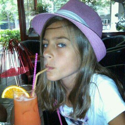 Profile Picture of Milica Stefanovic St (@d718a3224a424b6) on Twitter