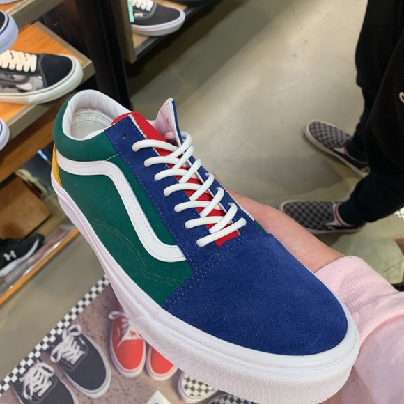 Profile Picture of Michael Avellaneda (@michaelavellane) on Poshmark