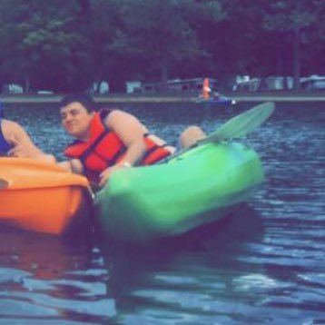 Profile Picture of Tyler Sonnenwald (@SonnenwaldTyle1) on Twitter