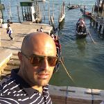 Profile Picture of Adrian Danescu (@dzu25) on Instagram