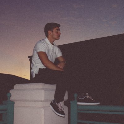 Profile Picture of Mike 👑 (@RASZKA999) on Twitter