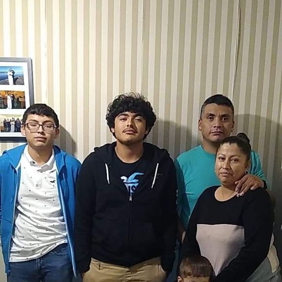 Profile Picture of Concha Flores (@chonchaflor87) on Poshmark