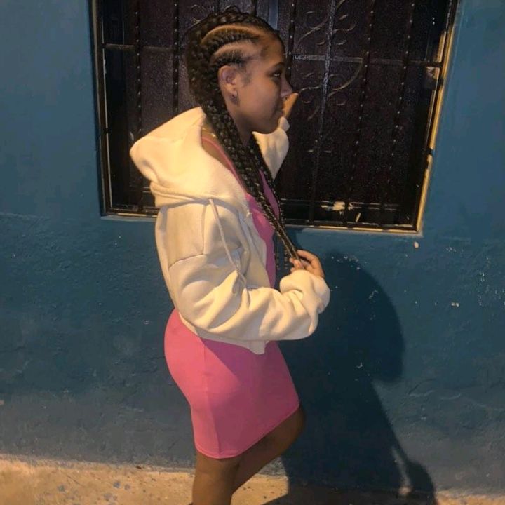 Profile Picture of 2007. (@lora_castro) on Tiktok