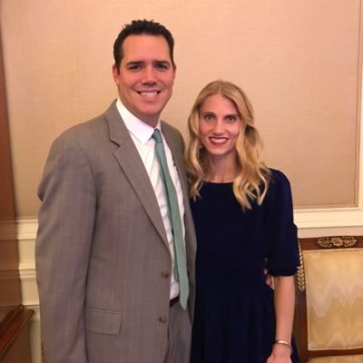 Profile Picture of Tracy Rowe (@TOlsonRowe) on Twitter