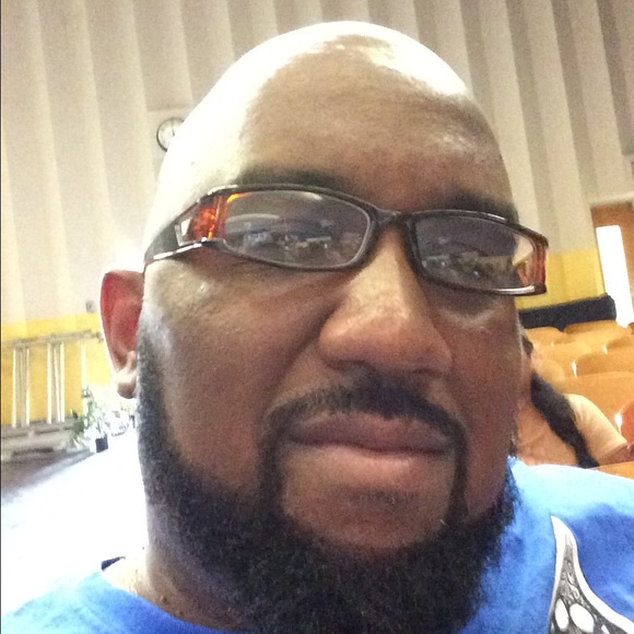 Profile Picture of Thomas Wright (@djhaz73) on Poshmark