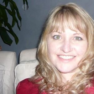 Profile Picture of Linda Preston (@candleroses) on Myspace