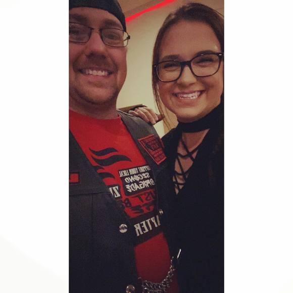 Profile Picture of Taylor Casper (@tcasper) on Poshmark