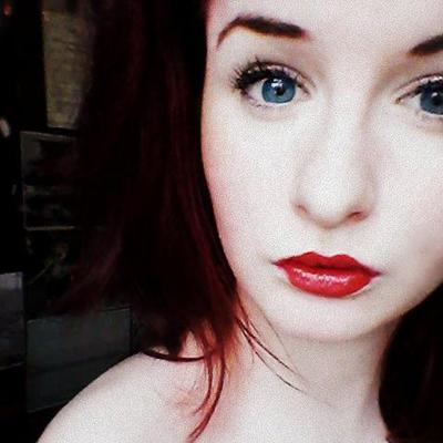 Profile Picture of Beth Neeson (@b_neeson) on Twitter