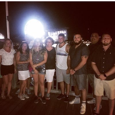 Profile Picture of BigTuna (@ralph_lowery57) on Twitter