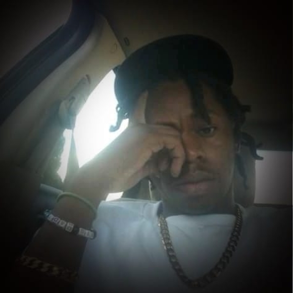 Profile Picture of David Rayford (@david_rayford) on Poshmark