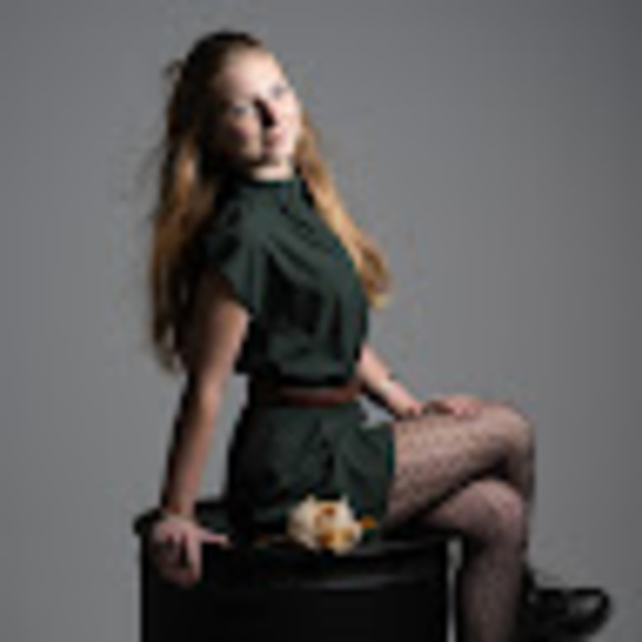 Profile Picture of Lison Moncel (@smileliky) on Poshmark