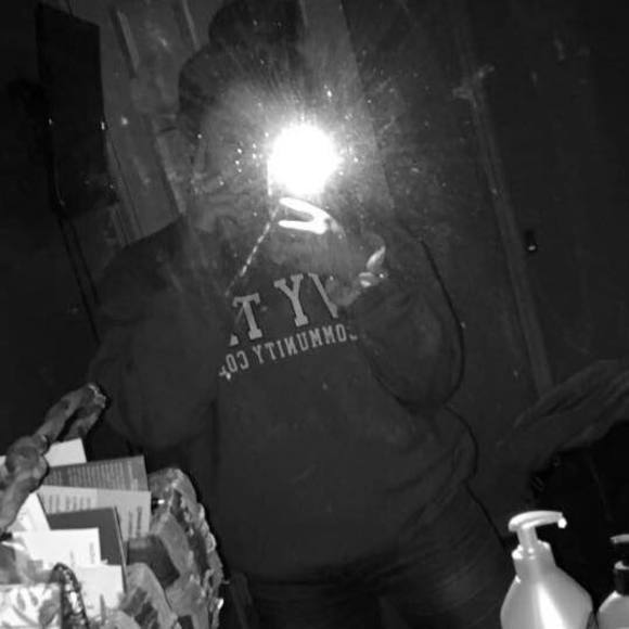 Profile Picture of Katelyn Mccoy (@katemccoy101) on Poshmark