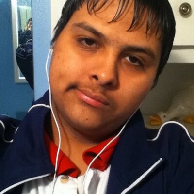 Profile Picture of Chris Manriquez (@gayboi1995) on Twitter