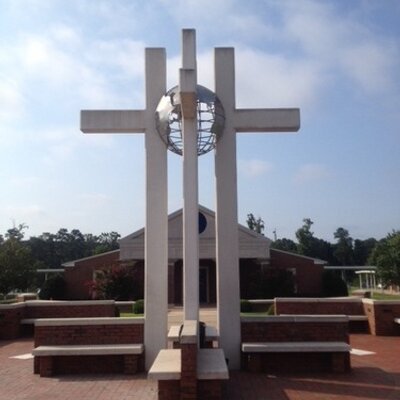 Profile Picture of Lee-Scott 6th Grade (@LeeScottGrade6) on Twitter