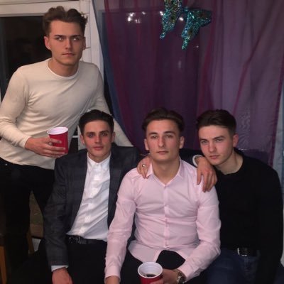 Profile Picture of Old 1 (@Maxcardwell96) on Twitter