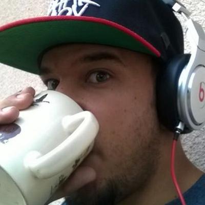 Profile Picture of Jerry Apodaca (@Sh0wTim3_JD) on Twitter