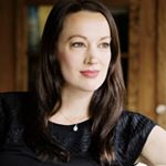 Profile Picture of Meredith Jaeger (@meredithjaegerauthor) on Instagram