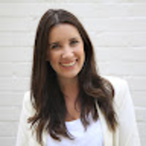 Profile Picture of Angharad Price (@angharadprice) on Poshmark