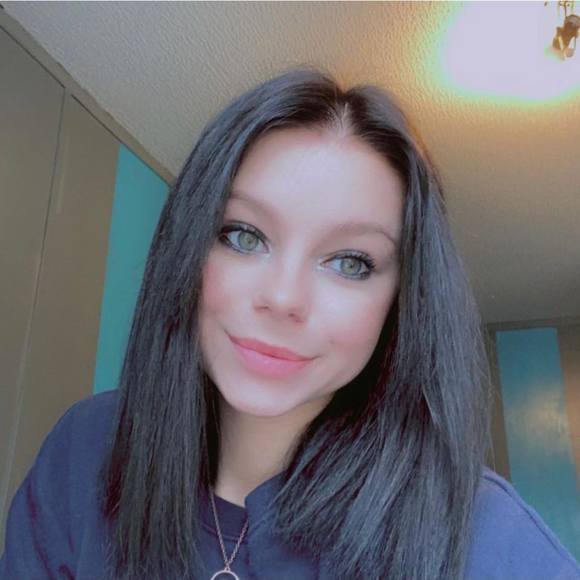 Profile Picture of Myia Mahaffey (@myiamahaffey) on Poshmark